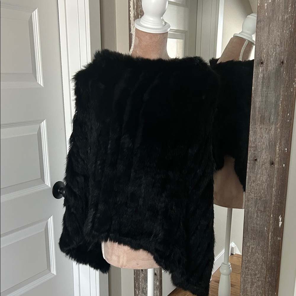 La Fiorentina Black Fur Poncho